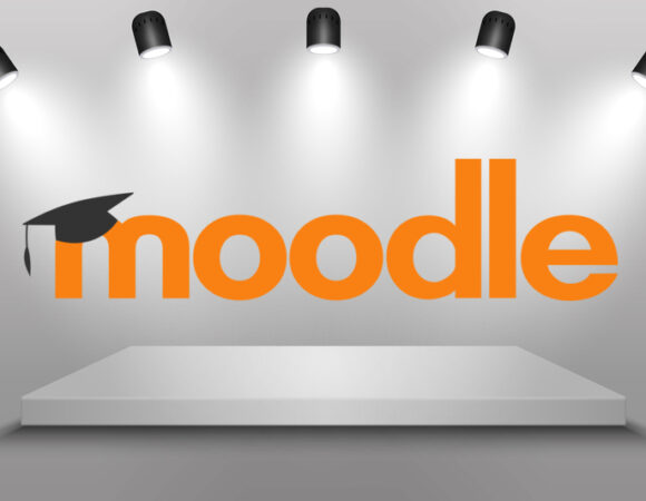 Introduction à Moodle sous les projecteurs